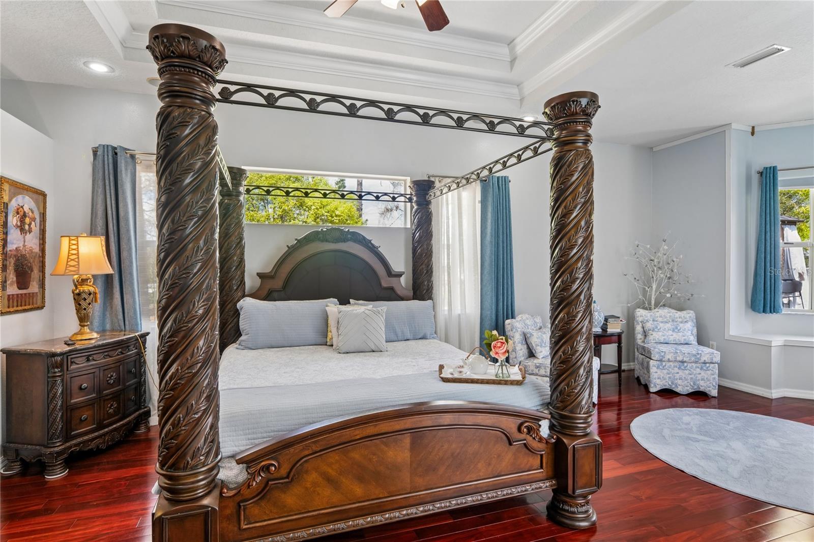 ROYAL HIGHLANDS - Residential