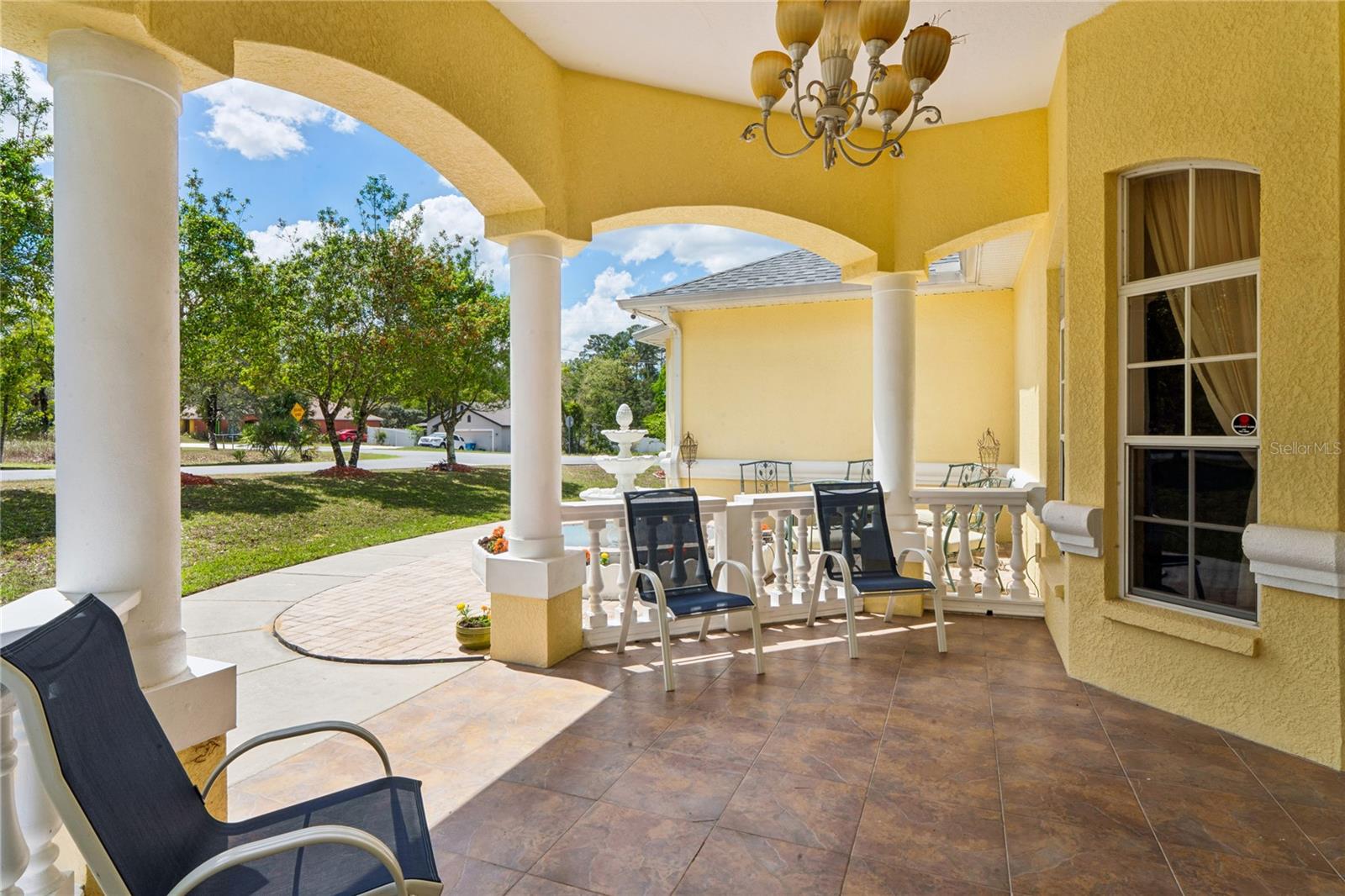 ROYAL HIGHLANDS - Residential