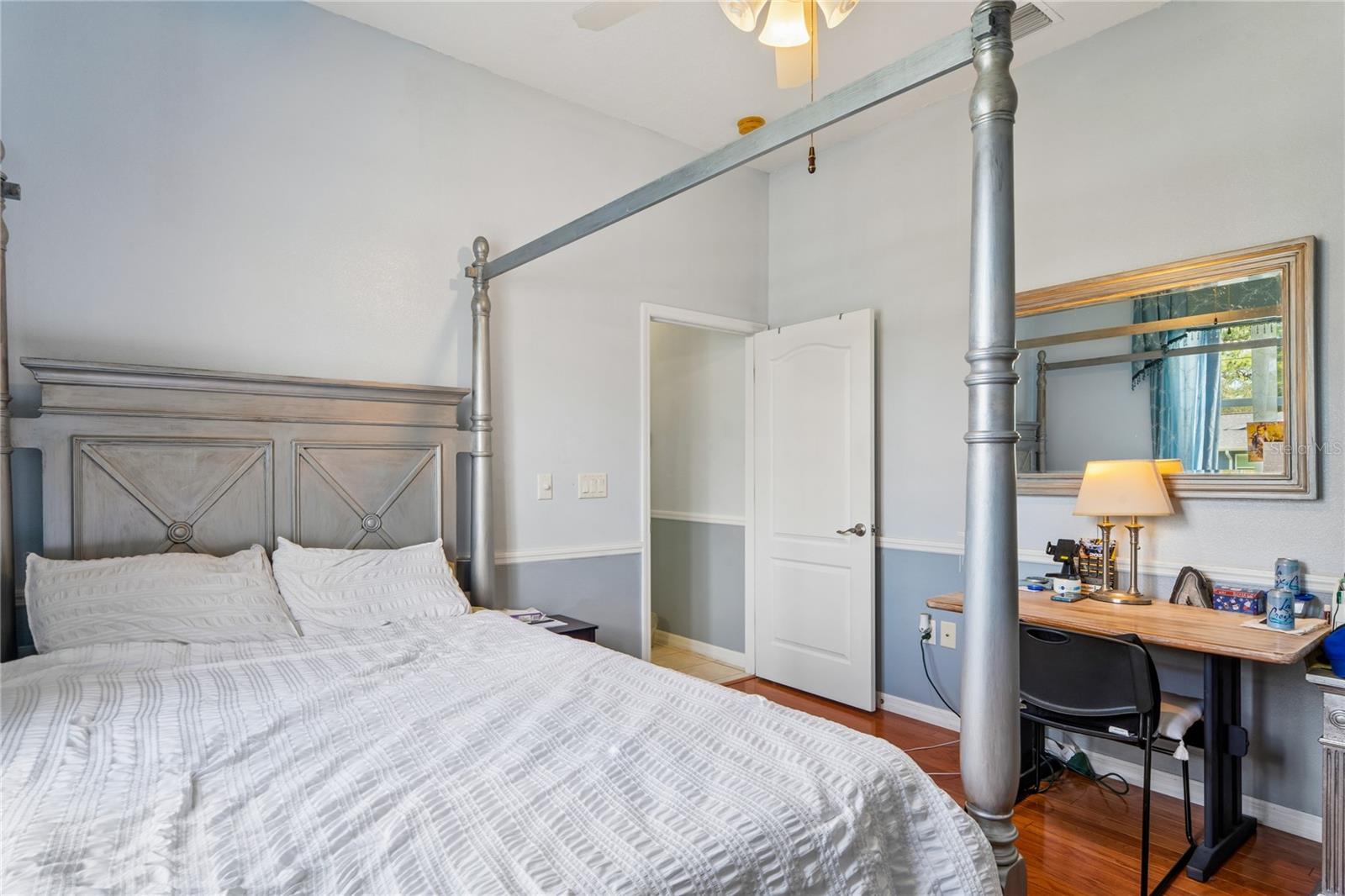 ROYAL HIGHLANDS - Residential