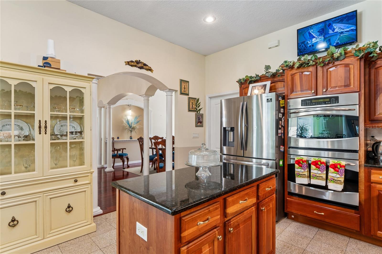 ROYAL HIGHLANDS - Residential