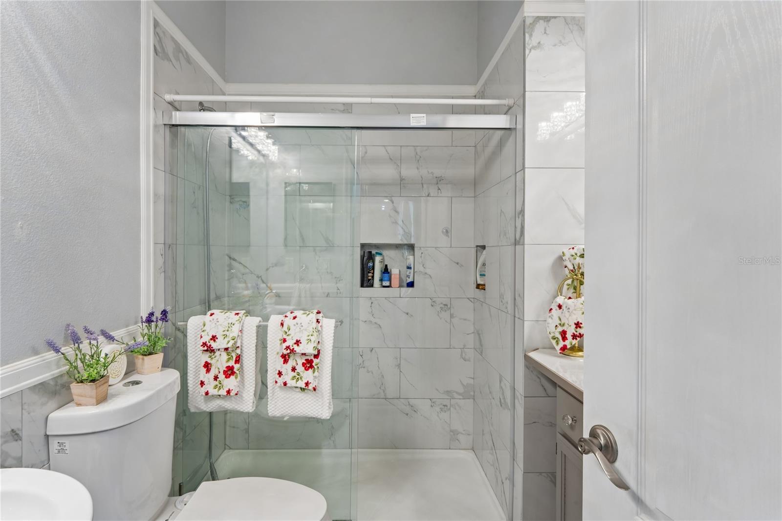 ROYAL HIGHLANDS - Residential