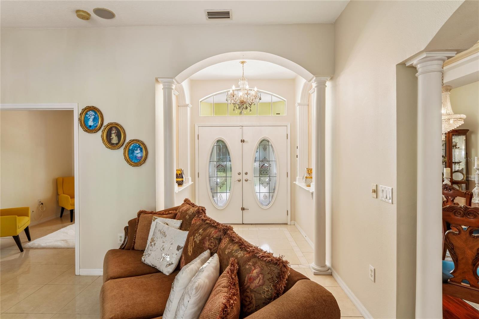 ROYAL HIGHLANDS - Residential