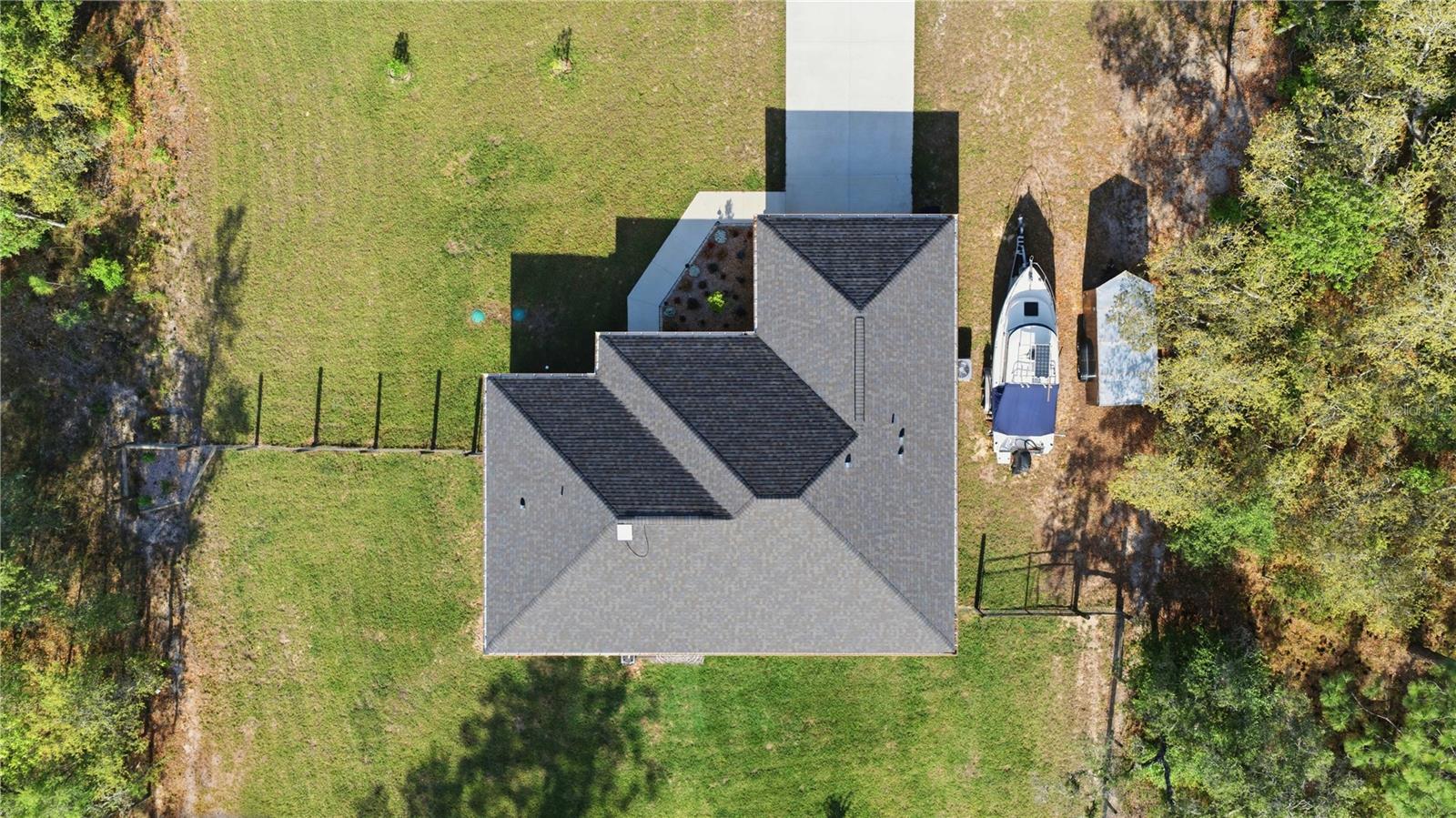 279 SW FIG TREE LANE