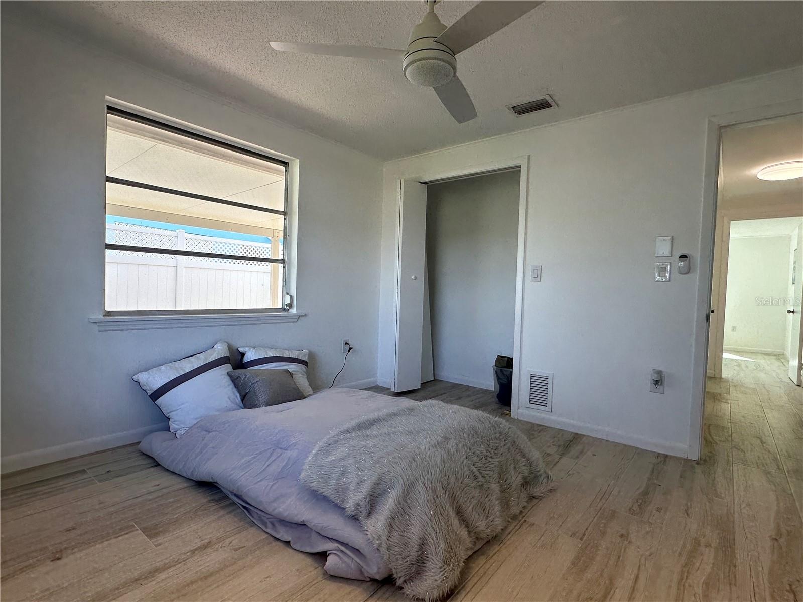 HIDDEN BAY ESTATES - Residential Lease