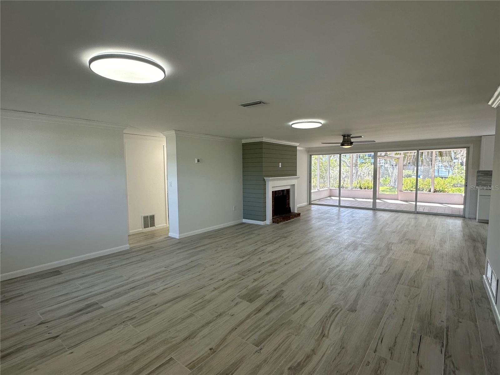 HIDDEN BAY ESTATES - Residential Lease