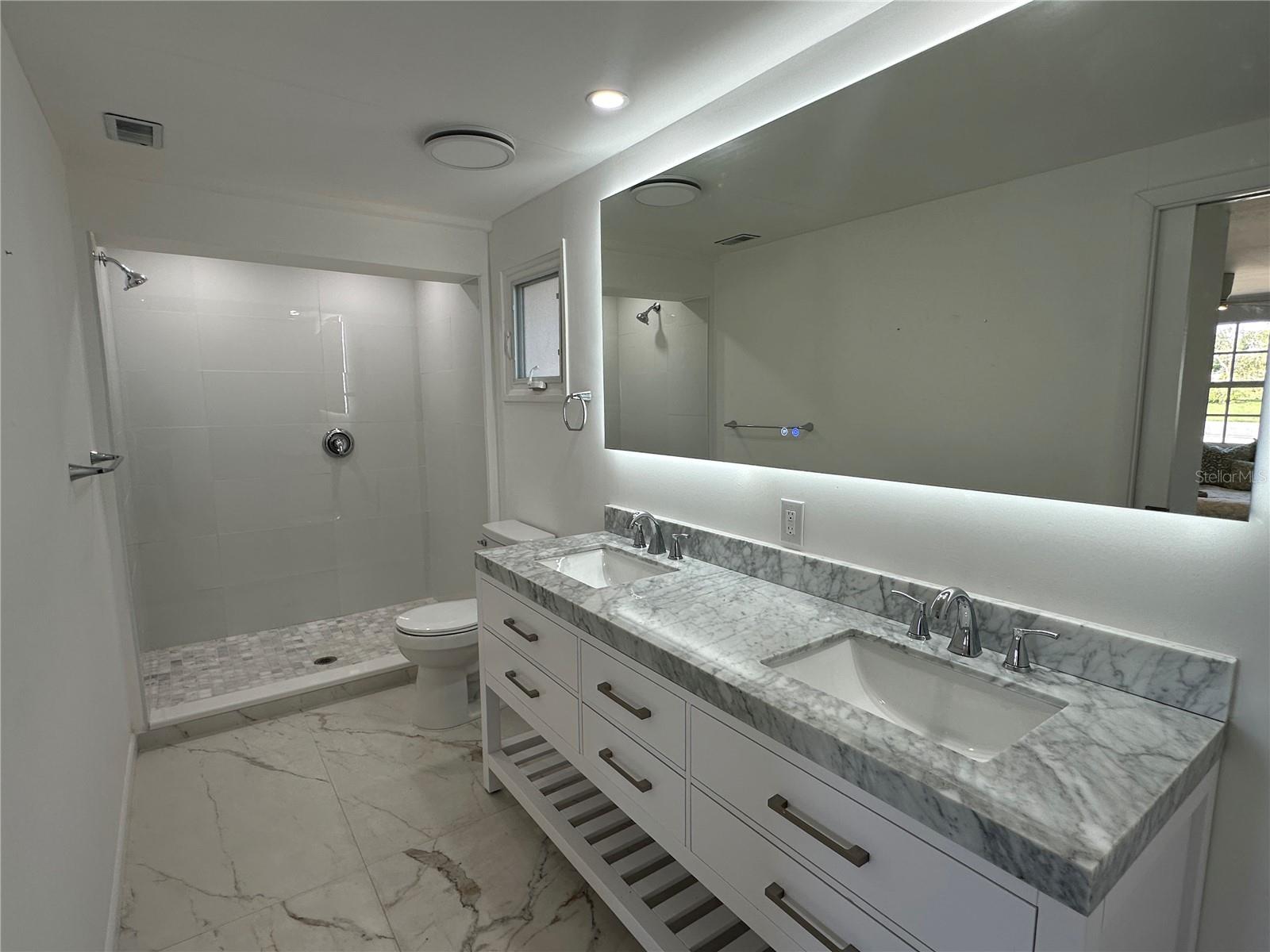 HIDDEN BAY ESTATES - Residential Lease
