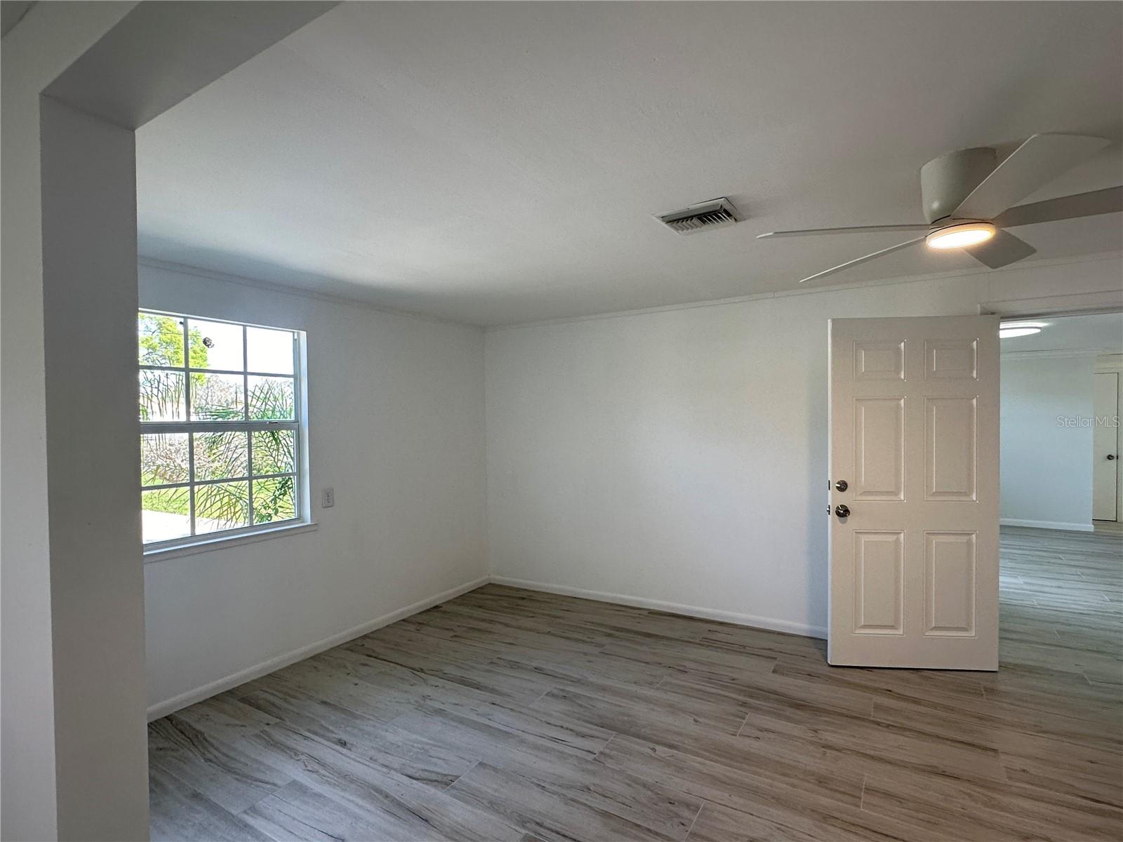 HIDDEN BAY ESTATES - Residential Lease