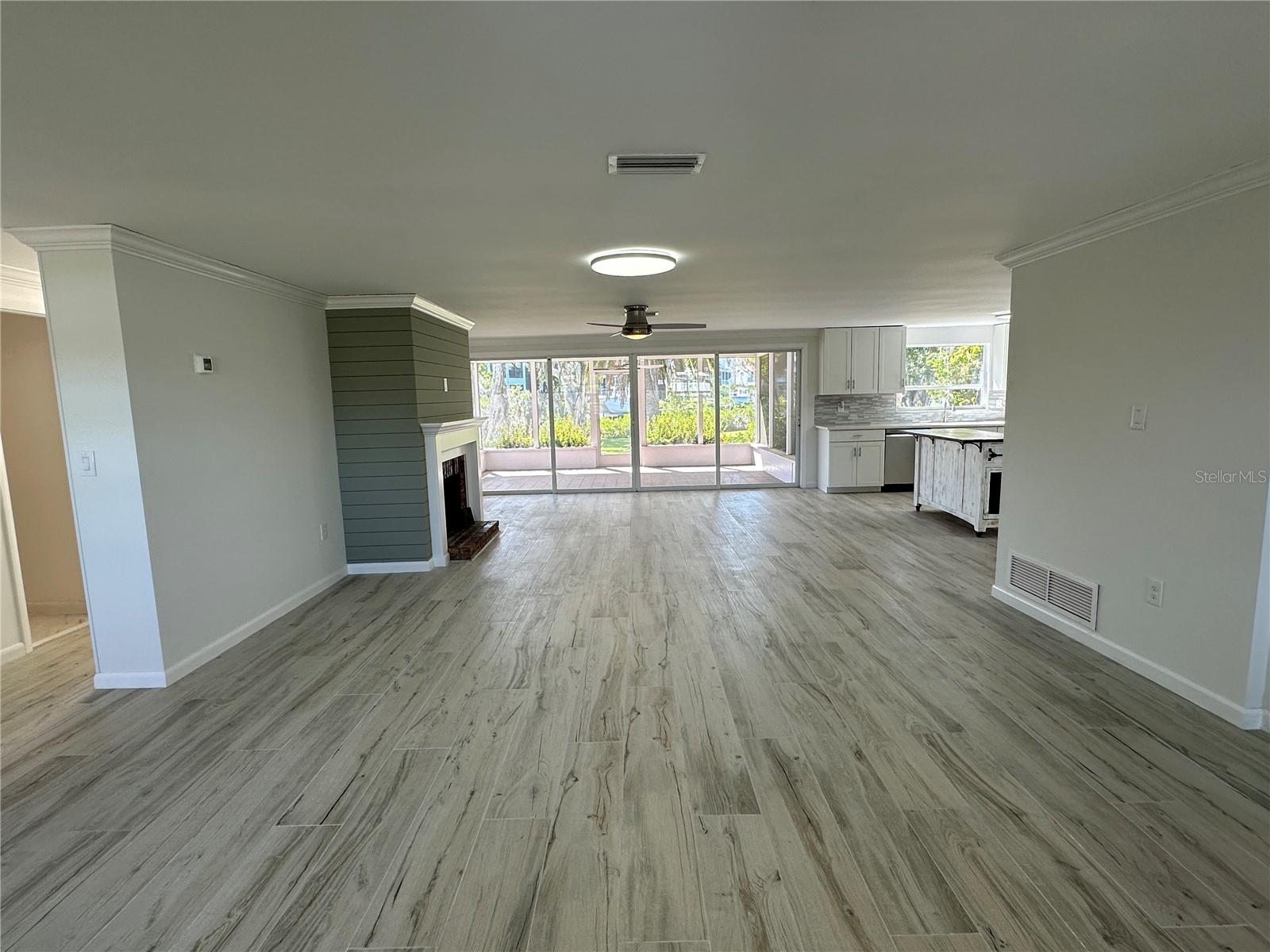 HIDDEN BAY ESTATES - Residential Lease