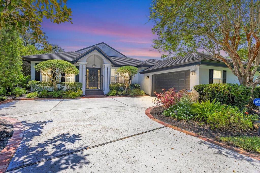 Photo of 17 Bayhead Lane, Osprey, FL 34229 (MLS # N6140319)