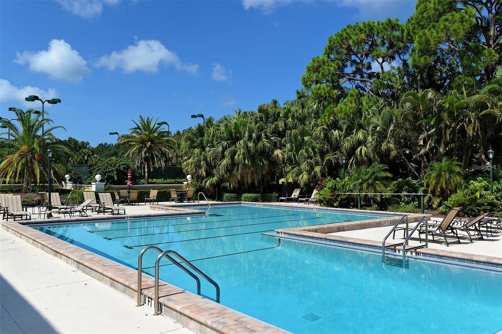 BISHOPS COURT AT OAKS PRESERVE - Residential