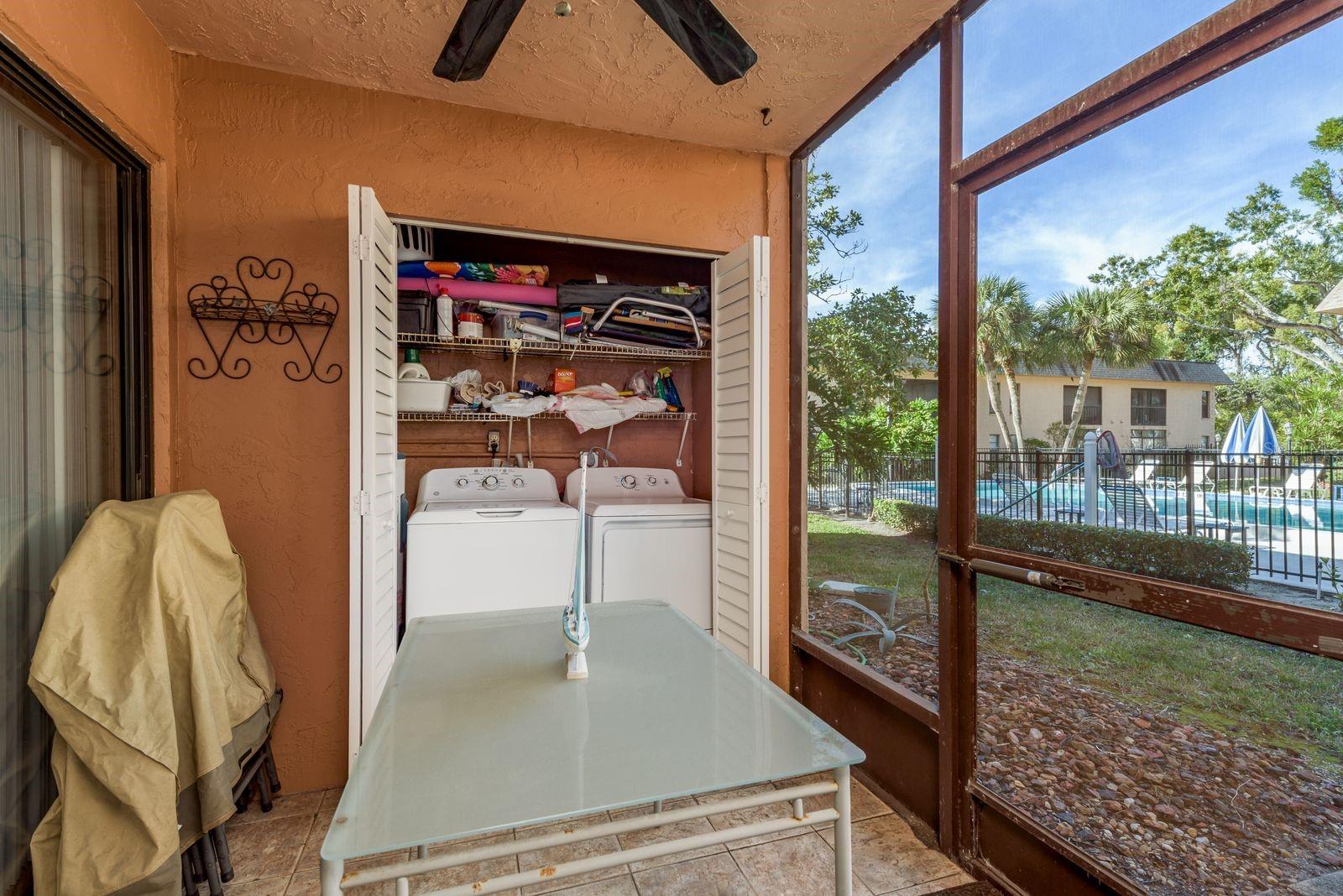 VILLA PLUMOSA CONDO - Residential