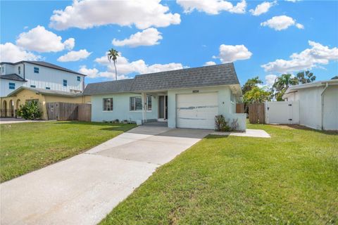 Photo of 16214 3rd Street E, Redington Beach, FL 33708 (MLS # TB8431773)