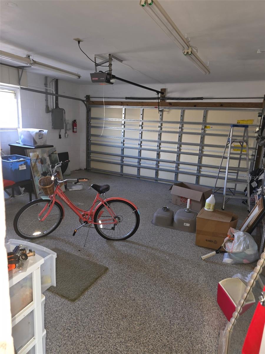 CAPRI ISLE SUB - Residential