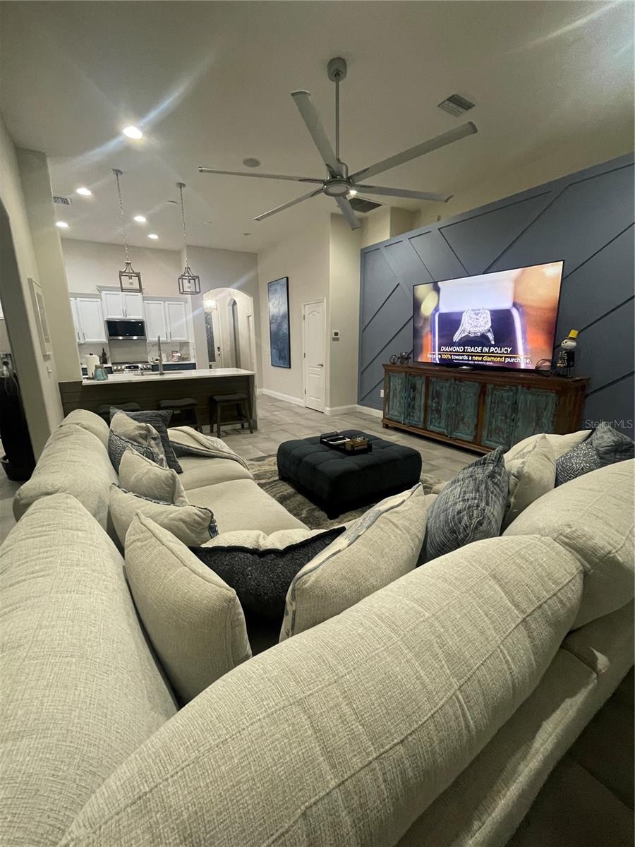 ENCLAVE AT RAMBLE CREEK - Residential Lease