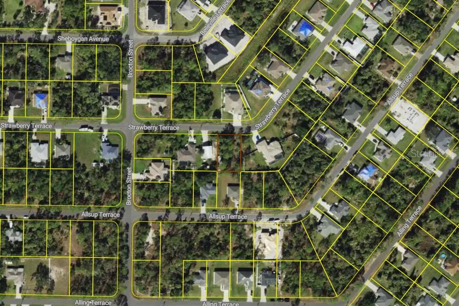 Photo of Strawberry Terrace, North Port, FL 34286 (MLS # C7530362)