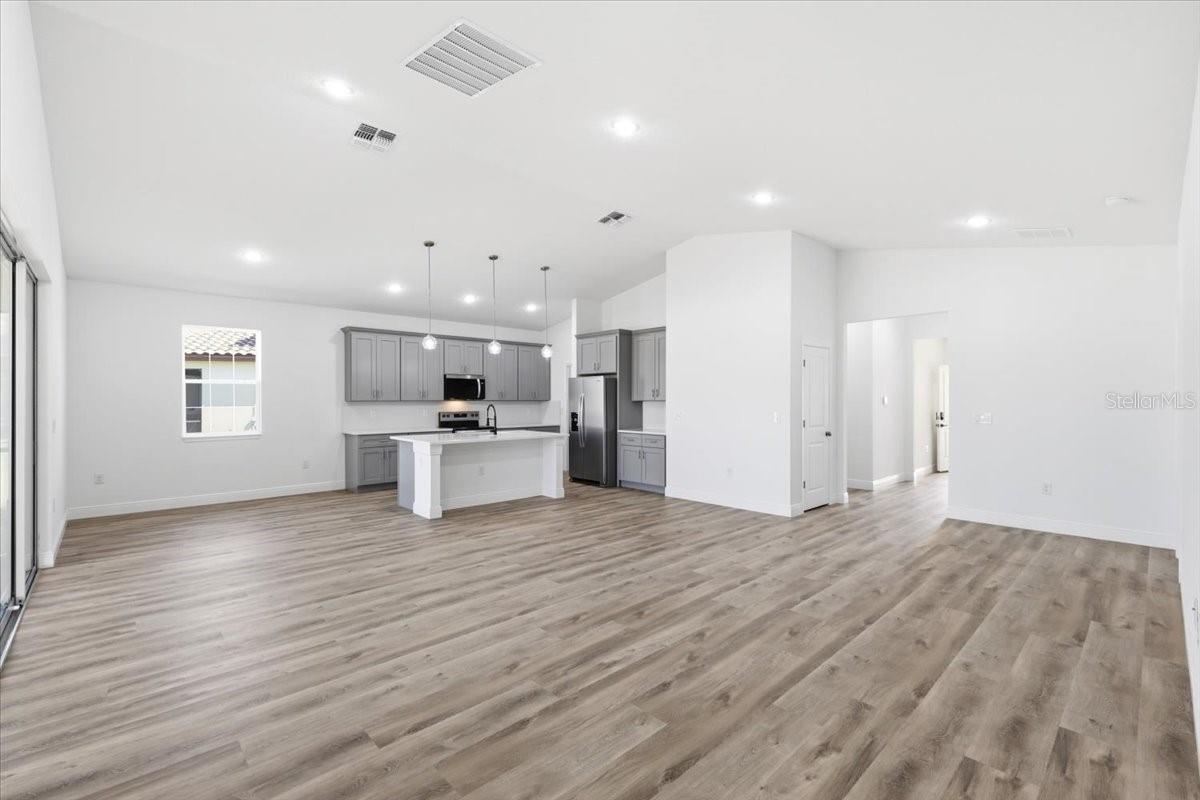 VILLA SORRENTO - Residential