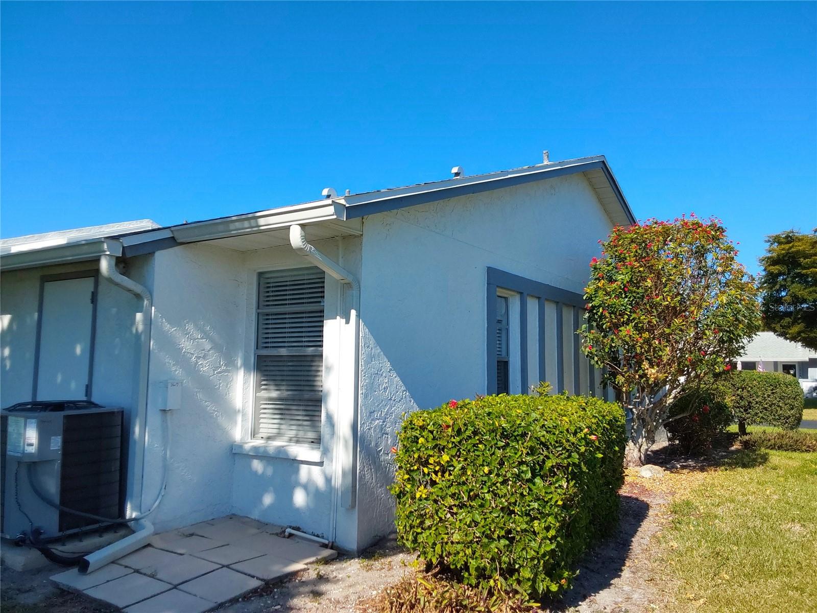 CORTEZ VILLAS CONDO 11 PH B - Residential