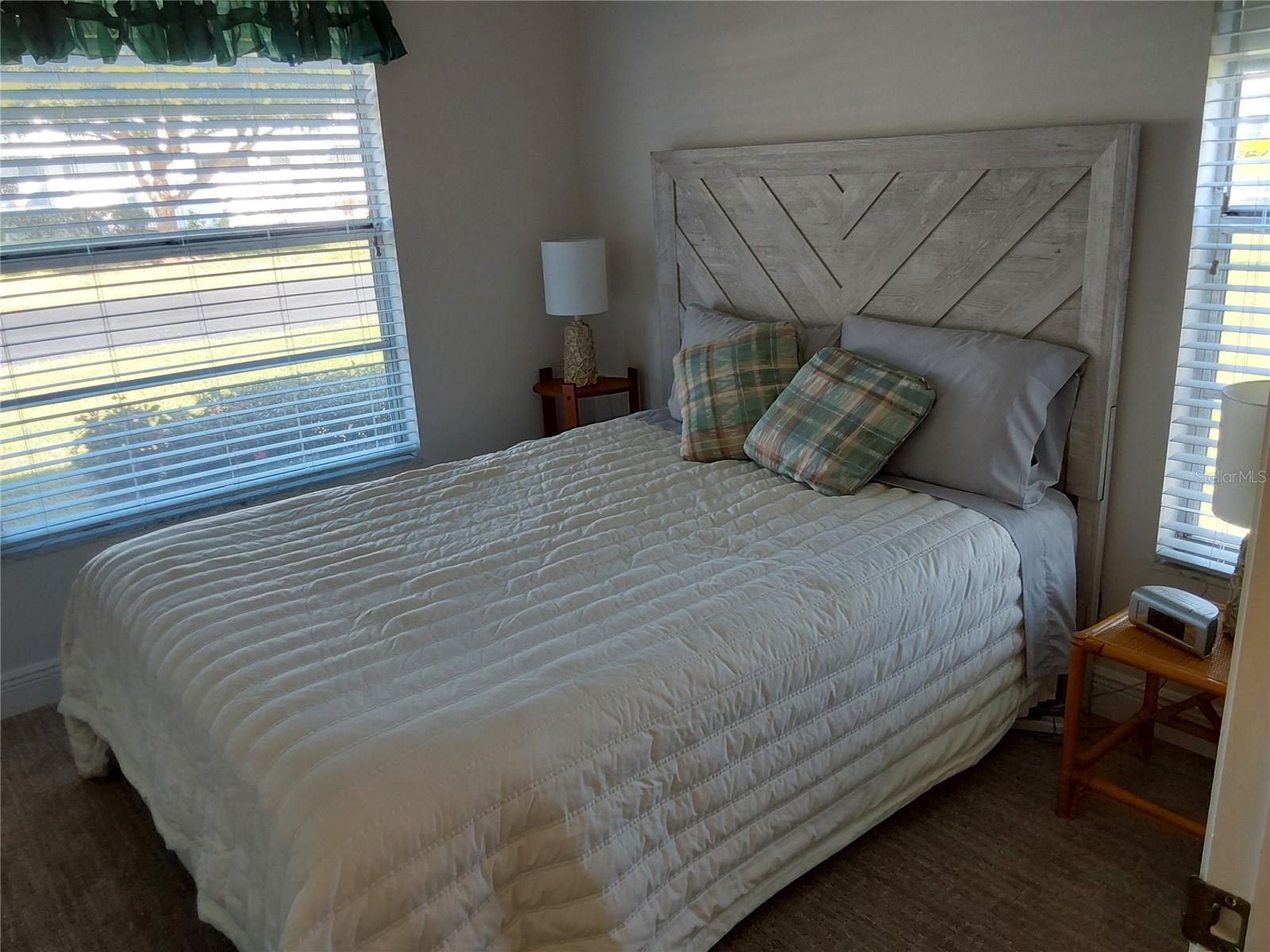 CORTEZ VILLAS CONDO 11 PH B - Residential