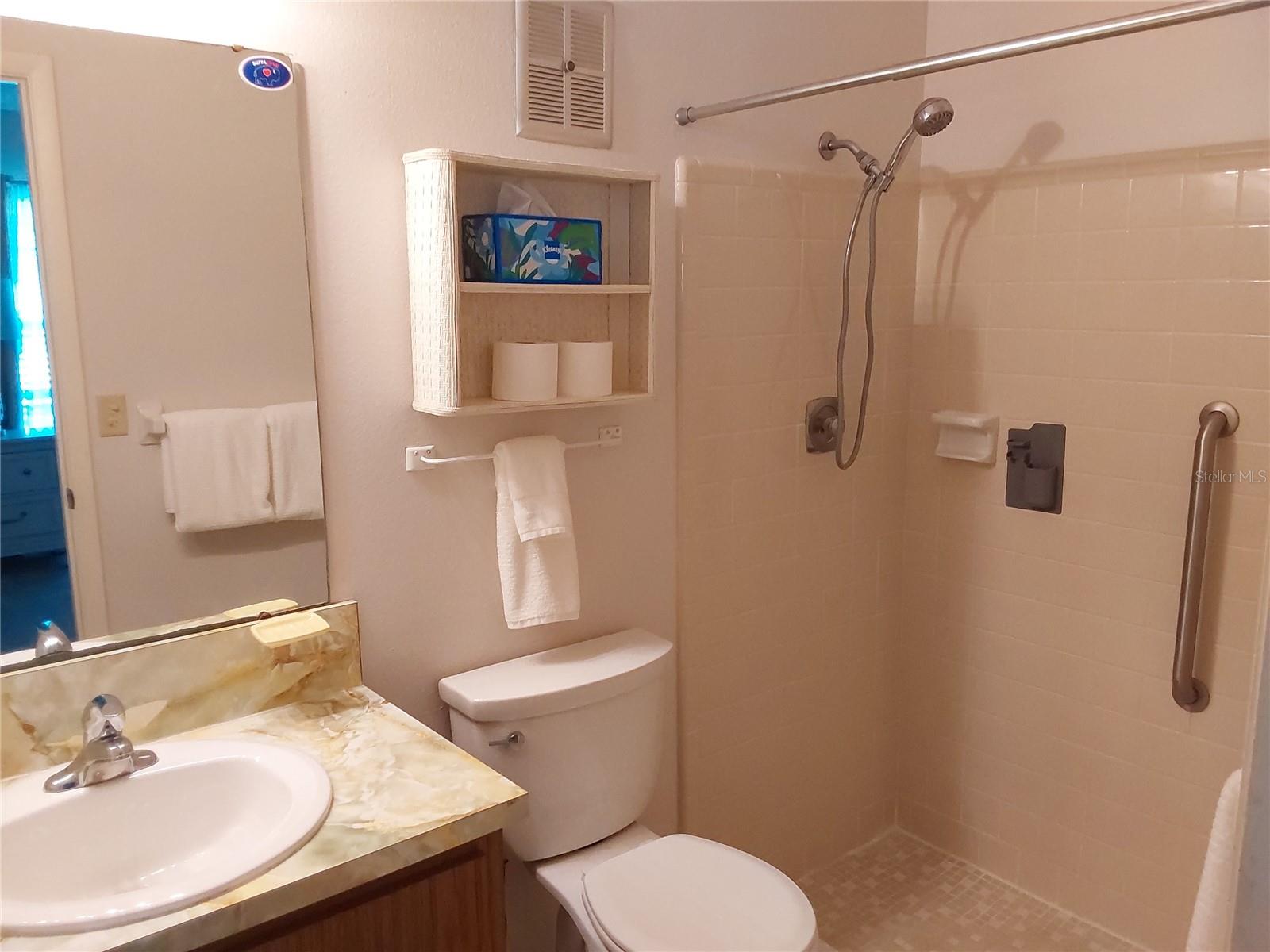 CORTEZ VILLAS CONDO 11 PH B - Residential