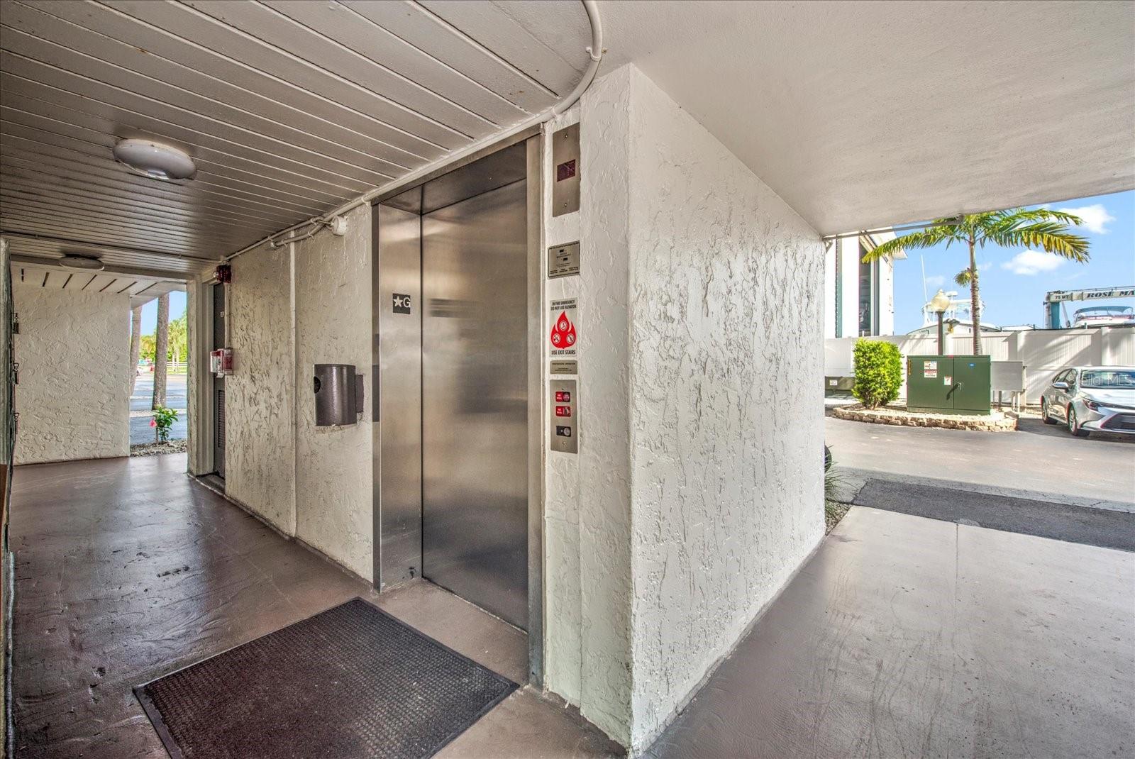 1027 ANGLERS COVE B502
