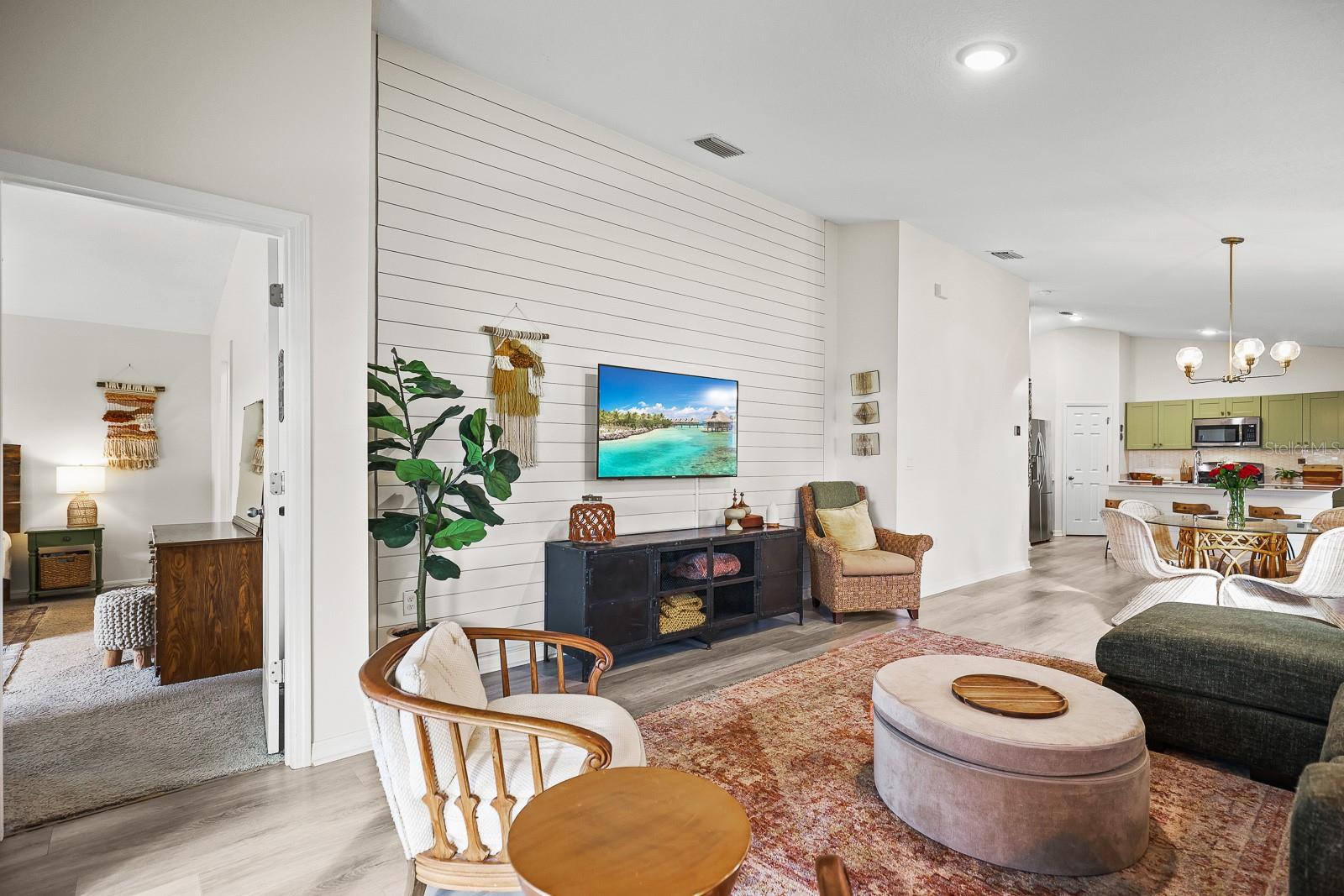 B & D HAWKSTONE PH 1 - Residential