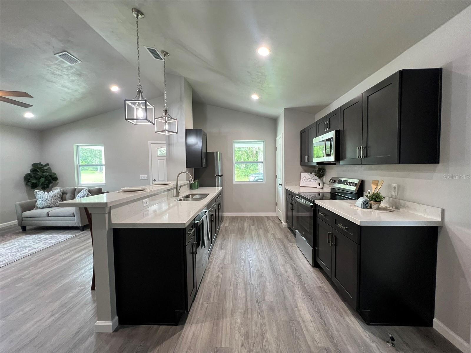 G M WHETSTONE ESTATE ADD TO H S - Residential