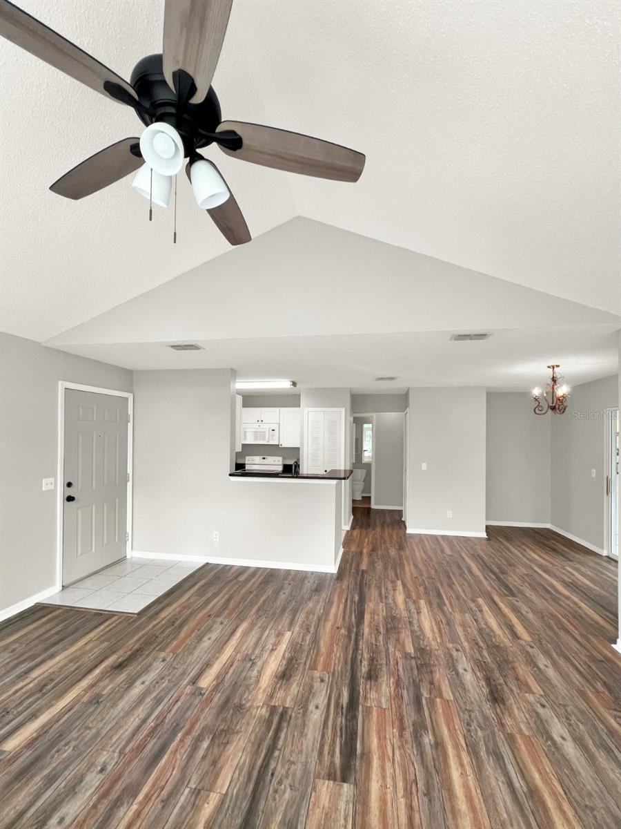 HIDDEN SPGS CONDO - Residential