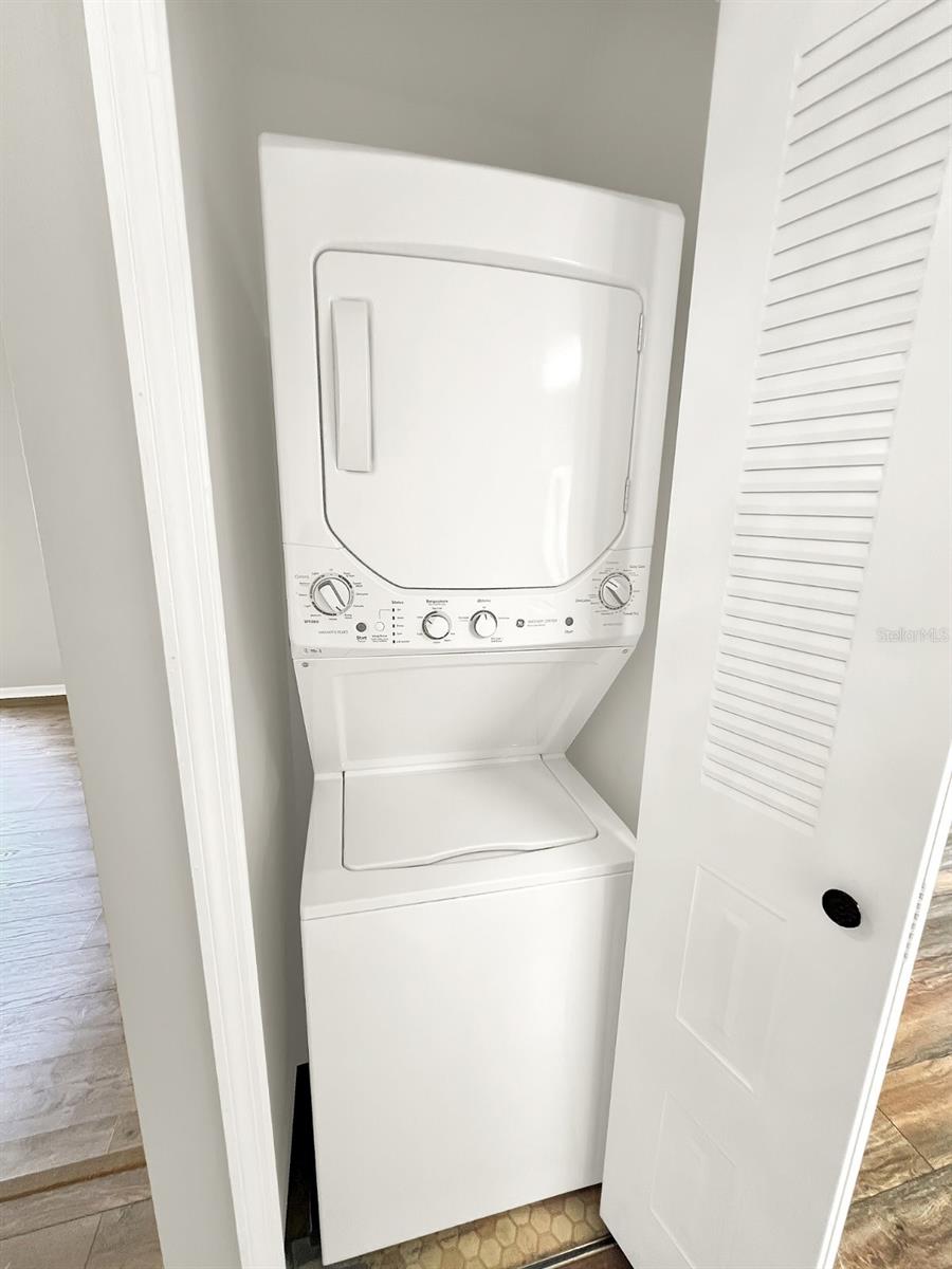 HIDDEN SPGS CONDO - Residential