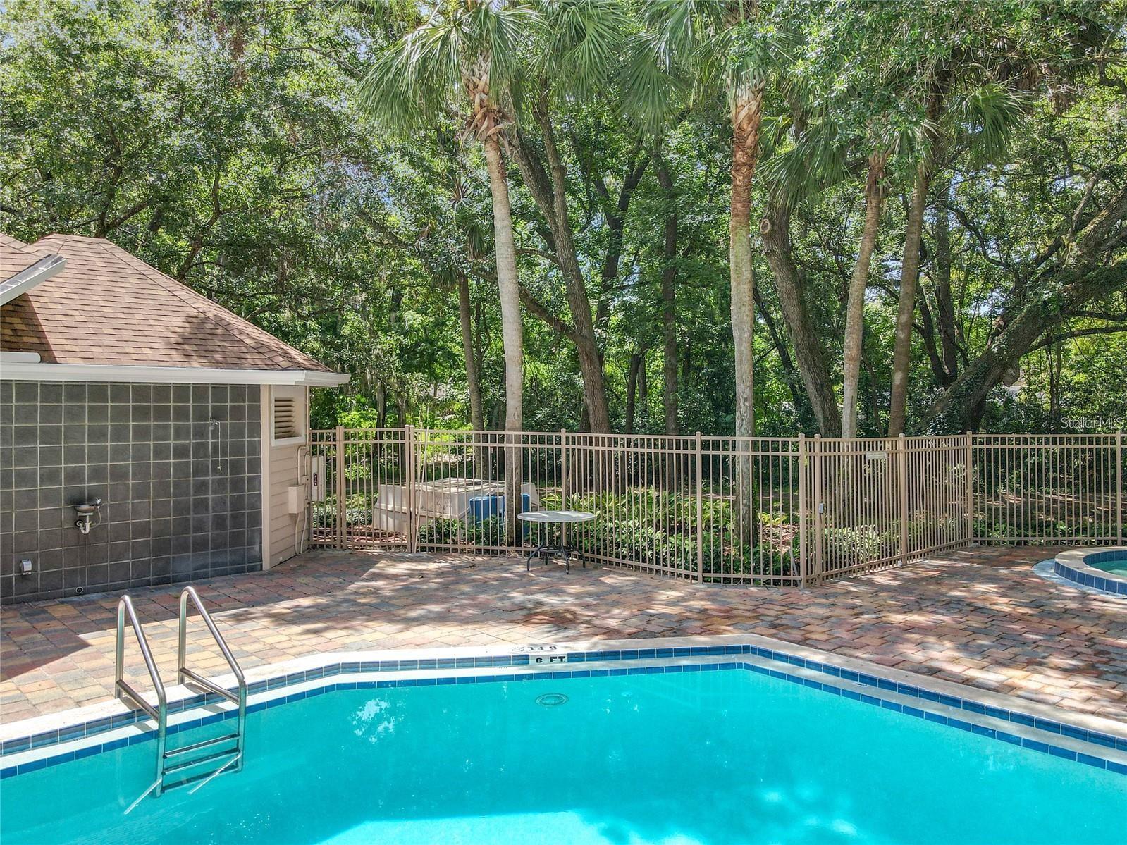 HIDDEN SPGS CONDO - Residential