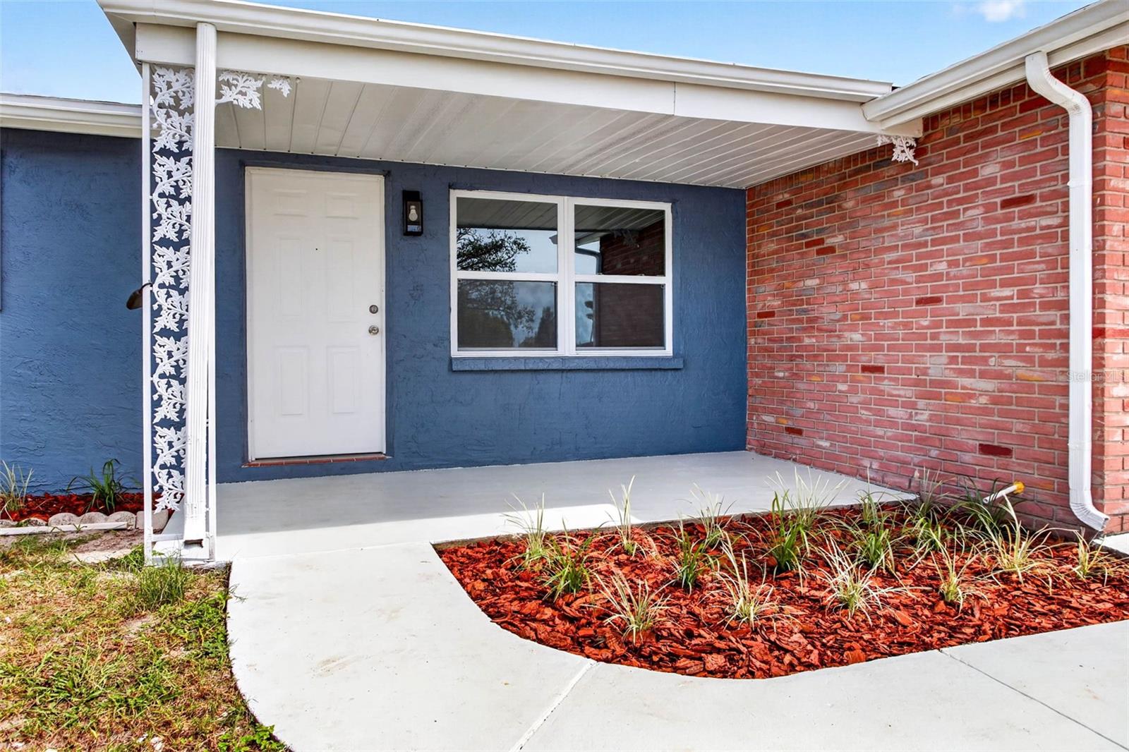 9516 GRAY FOX LANE