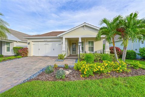 Photo of 8031 Sandstar Way, Sarasota, FL 34240 (MLS # A4664623)