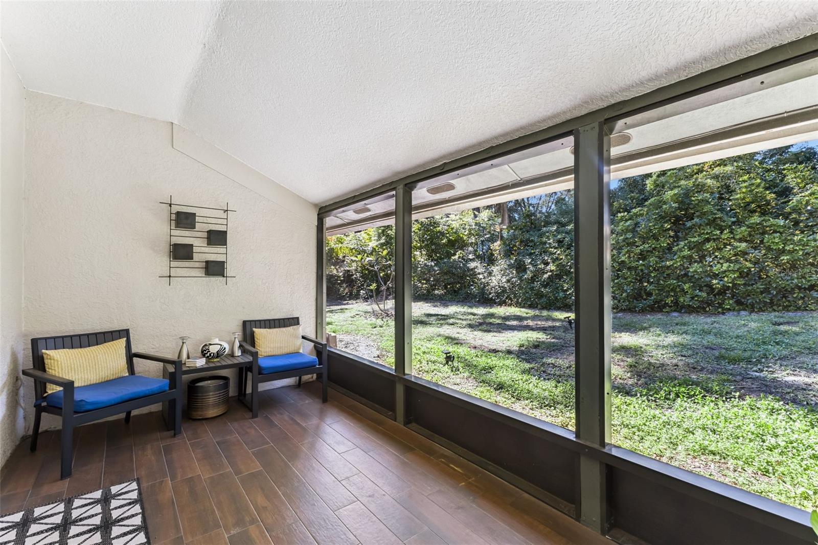 PEARL LAKE HEIGHTS 1ST ADD - Residential Lease