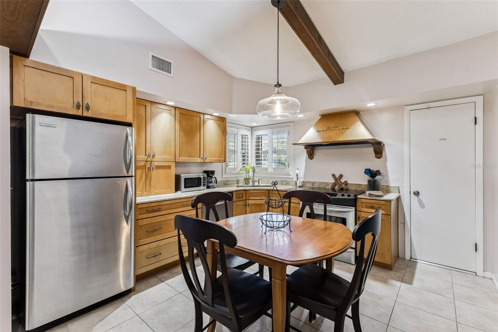 PEARL LAKE HEIGHTS 1ST ADD - Residential Lease