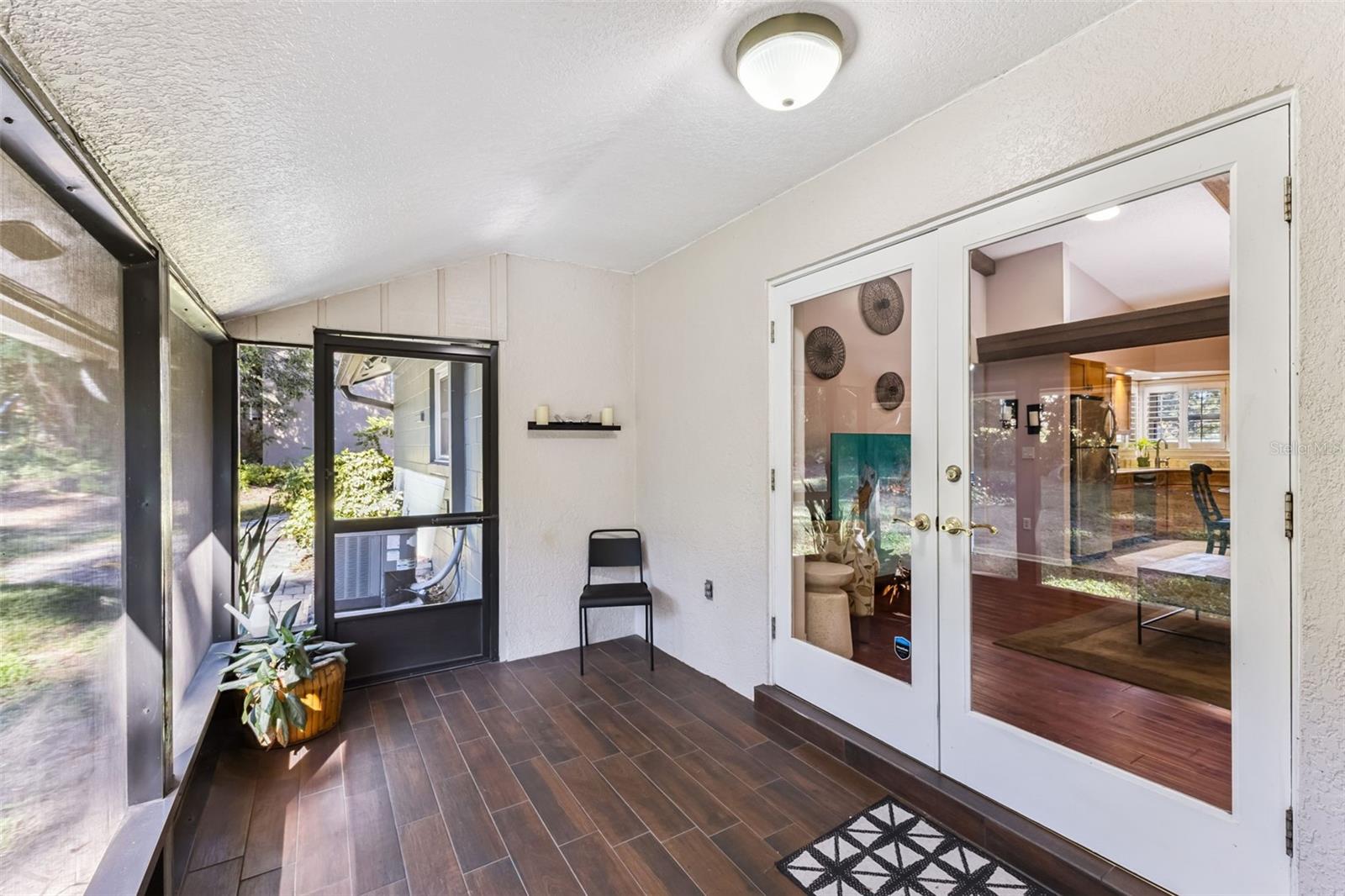 PEARL LAKE HEIGHTS 1ST ADD - Residential Lease