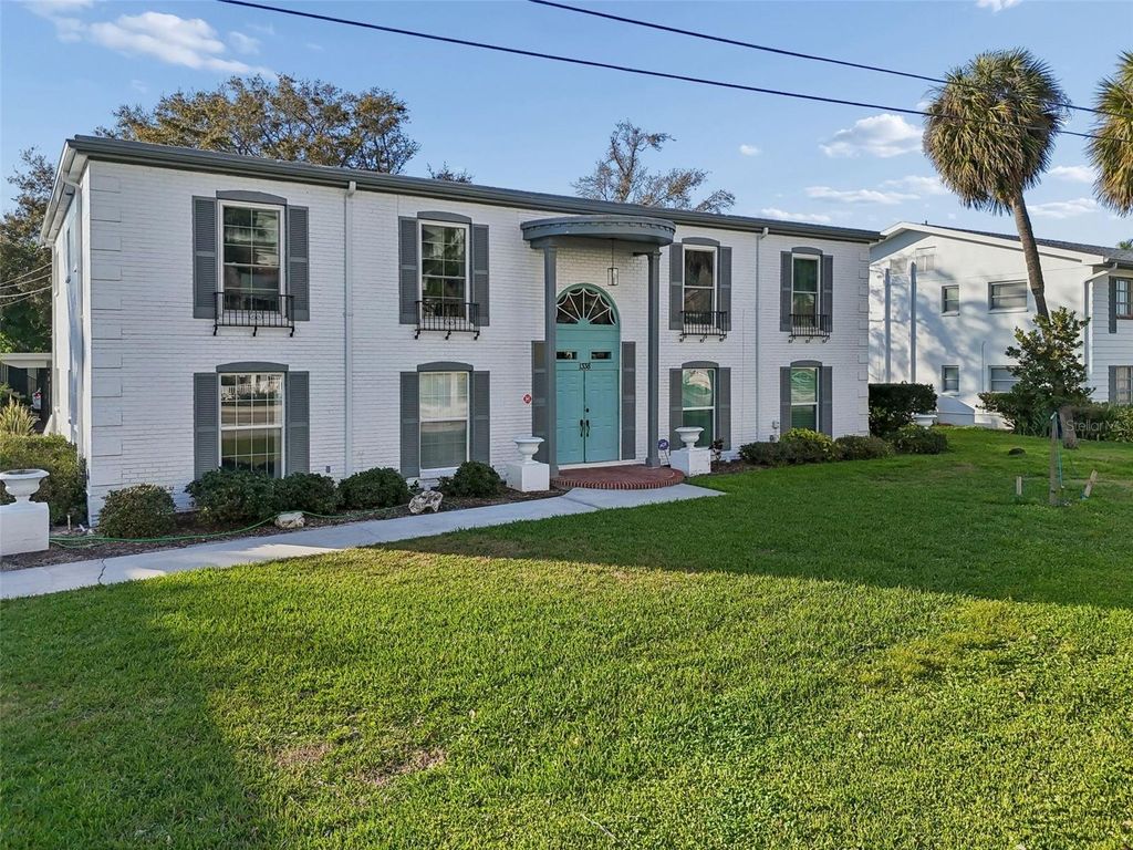 Photo of 1338 Snell Isle Boulevard NE #2, St Petersburg, FL 33704 (MLS # TB8485656)