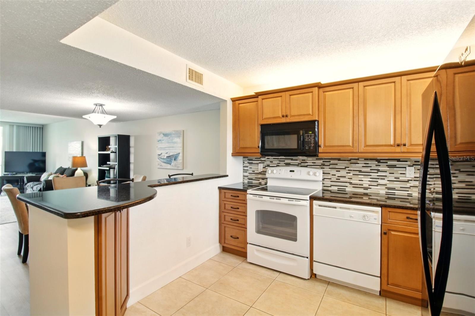 7625 SUN ISLAND DRIVE S 304