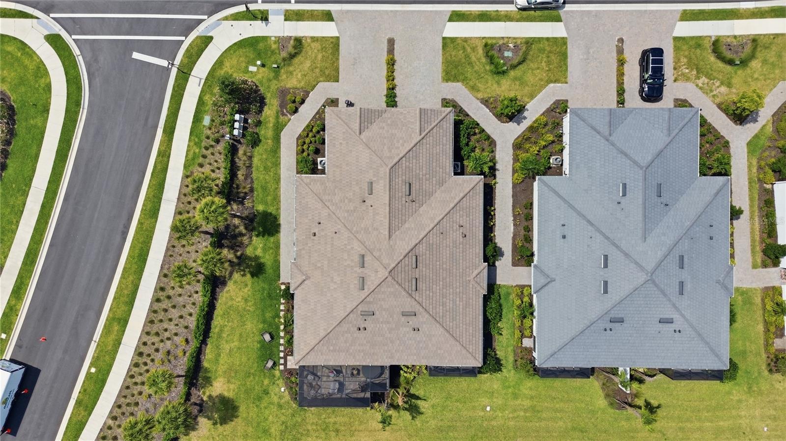 AZARIO ESPLANADE PH VII - Residential