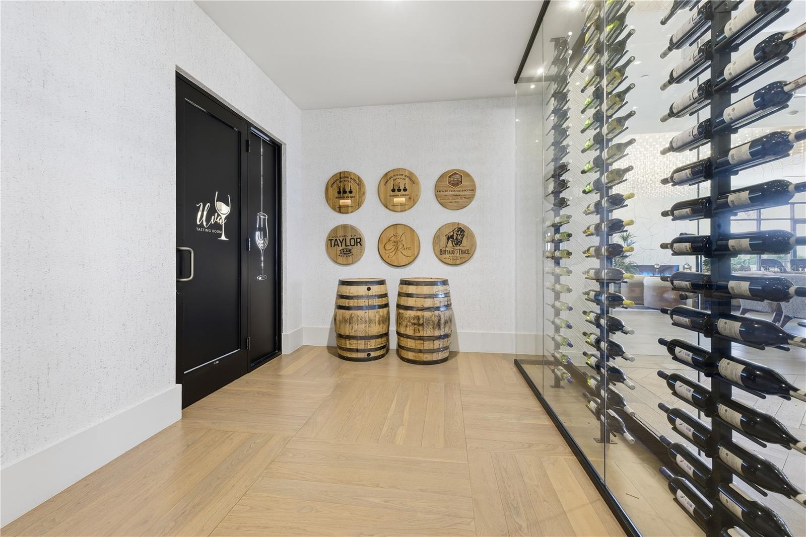 AZARIO ESPLANADE PH VII - Residential