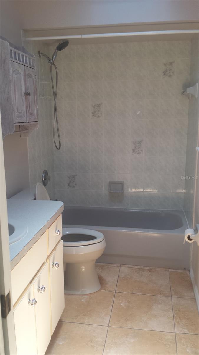 PEACE RIVER SHORES - Residential Lease