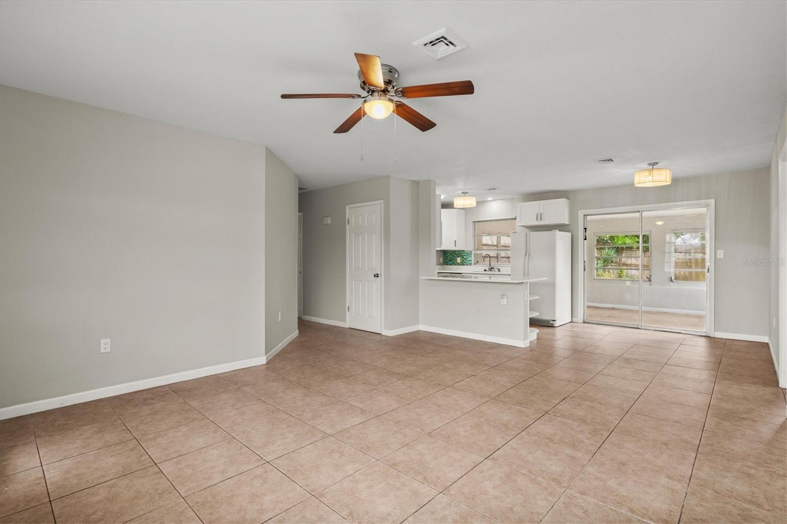 WARM MINERAL SPRINGS UNIT 83 84 AND 87 REPLAT - Residential