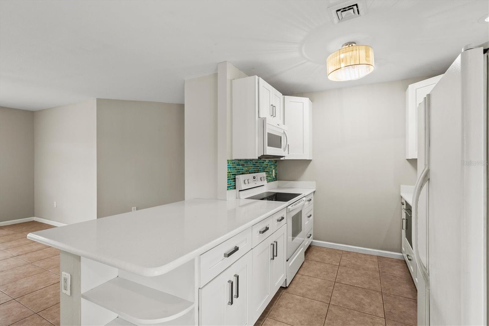 WARM MINERAL SPRINGS UNIT 83 84 AND 87 REPLAT - Residential