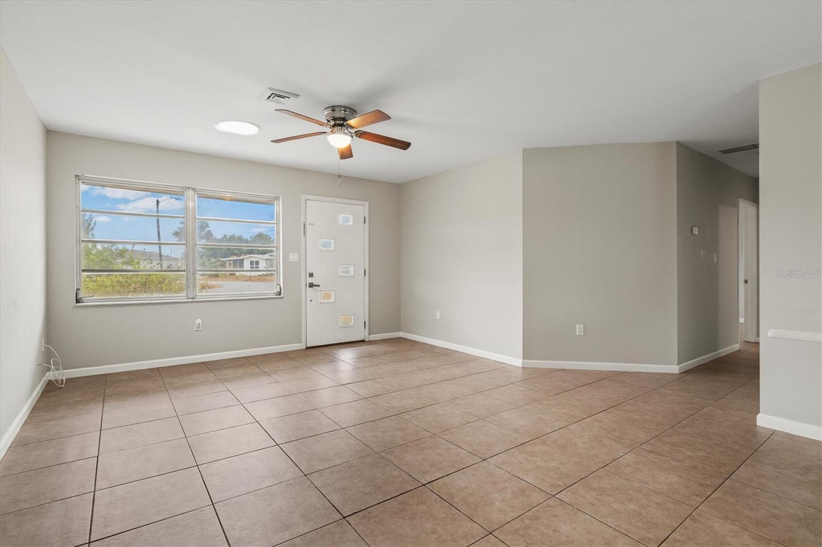 WARM MINERAL SPRINGS UNIT 83 84 AND 87 REPLAT - Residential