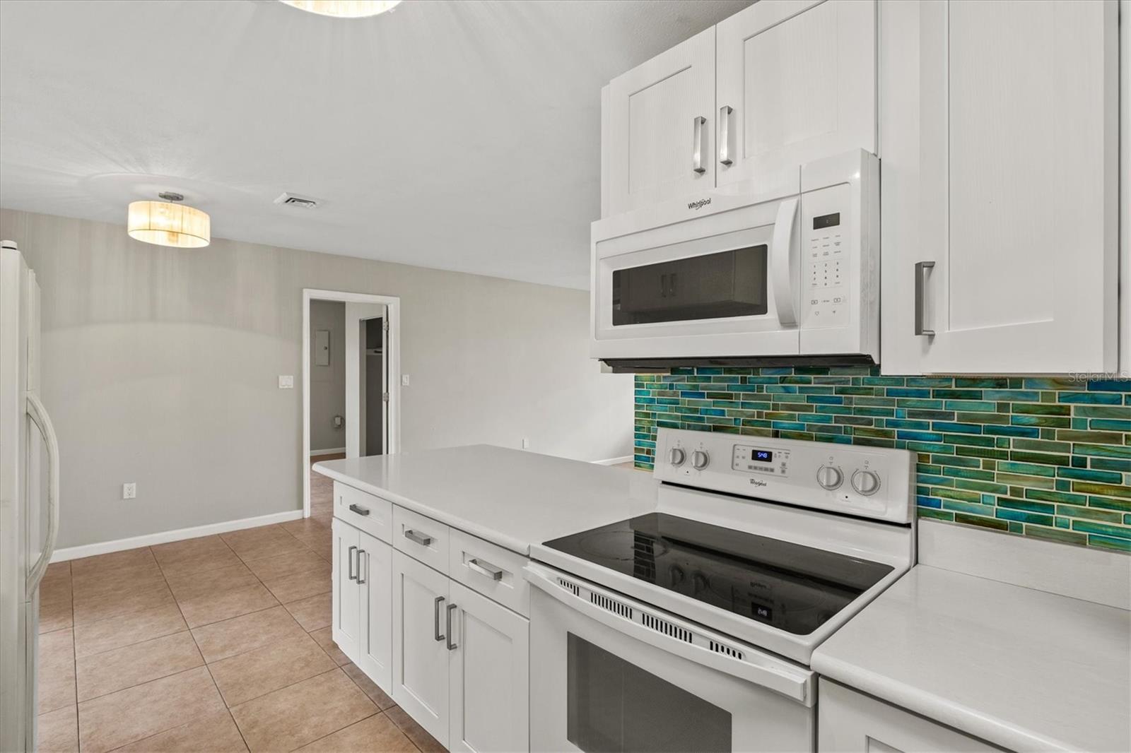 WARM MINERAL SPRINGS UNIT 83 84 AND 87 REPLAT - Residential