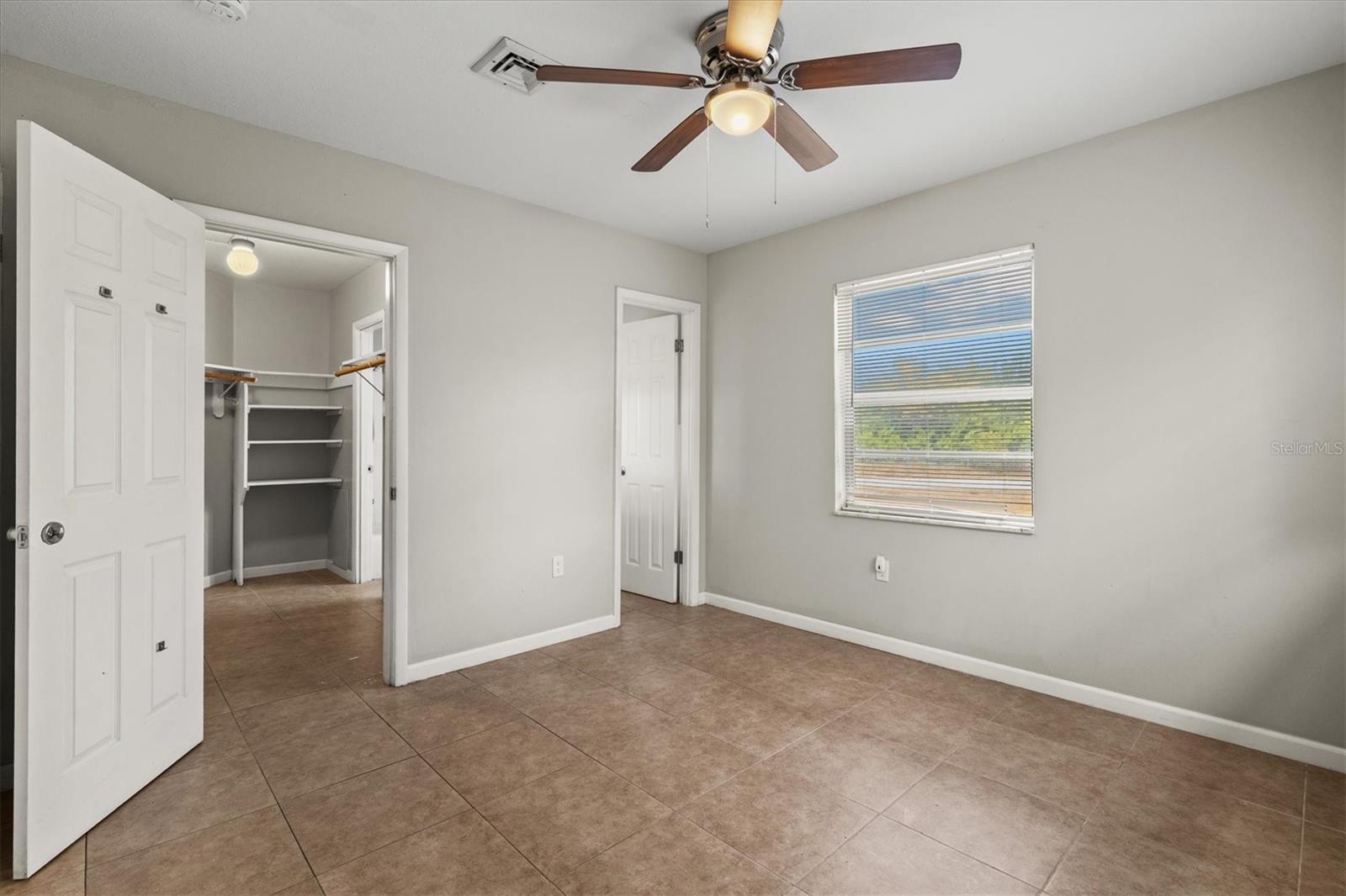 WARM MINERAL SPRINGS UNIT 83 84 AND 87 REPLAT - Residential