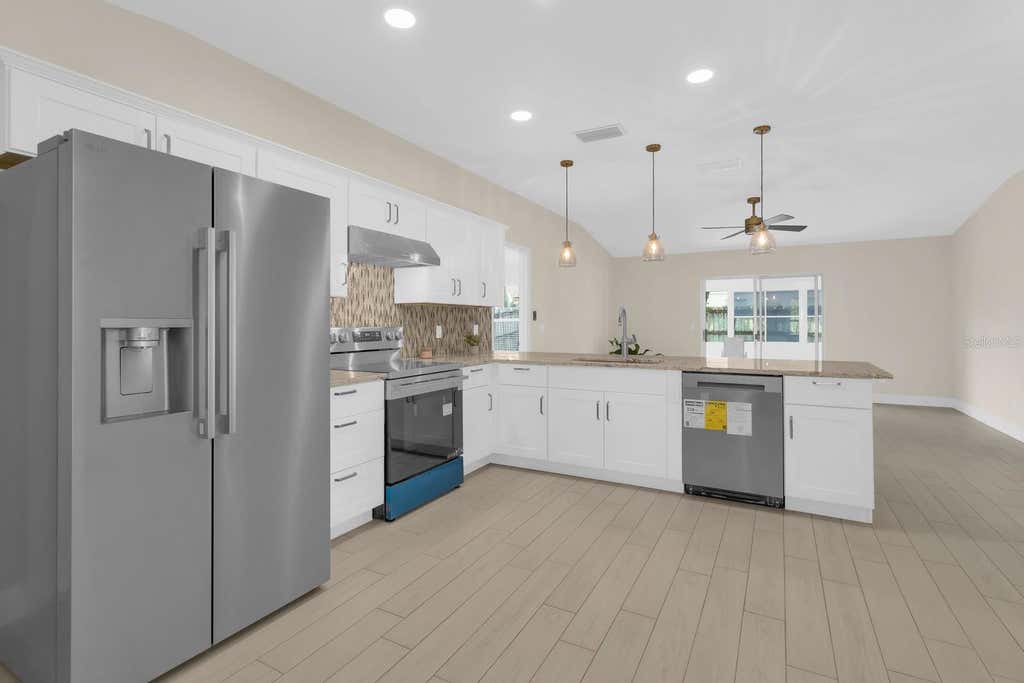 Photo of 1119 Tyler Lake Circle, Orlando, FL 32839 (MLS # O6426236)