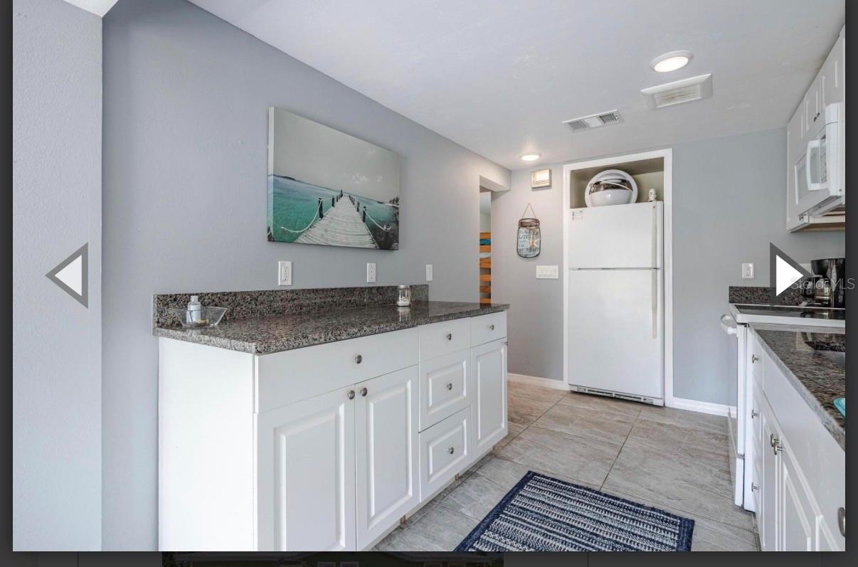 LAVILLA - Residential Lease