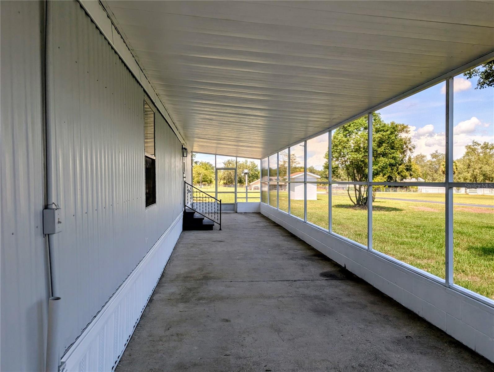 ACREAGE - Residential Lease