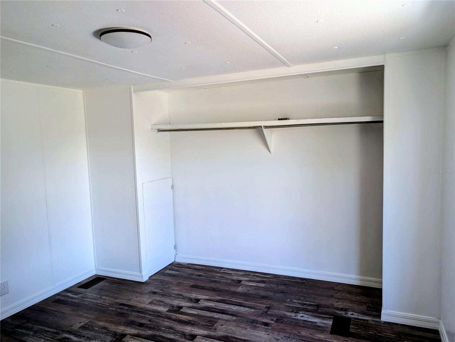 ACREAGE - Residential Lease