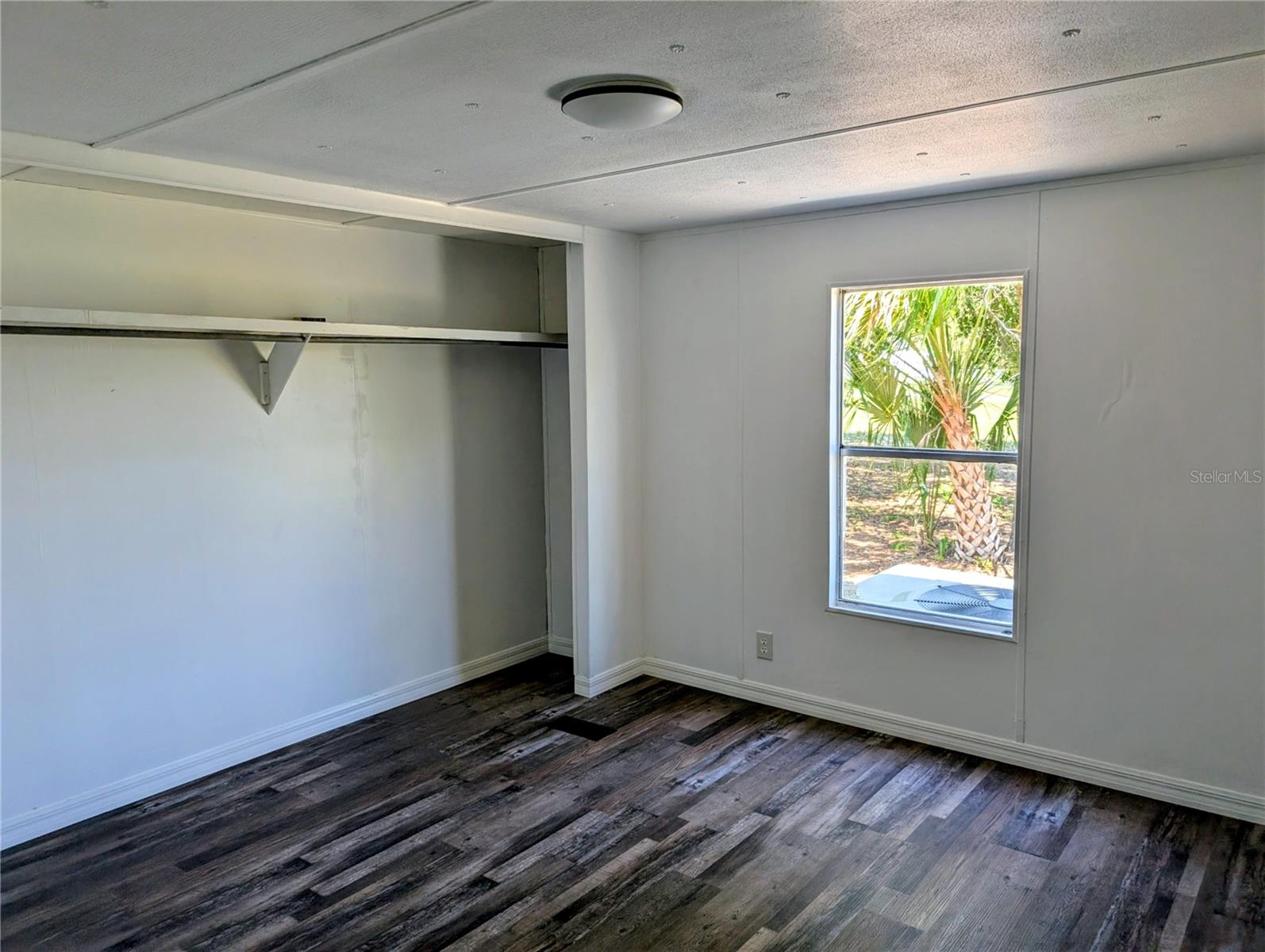 ACREAGE - Residential Lease