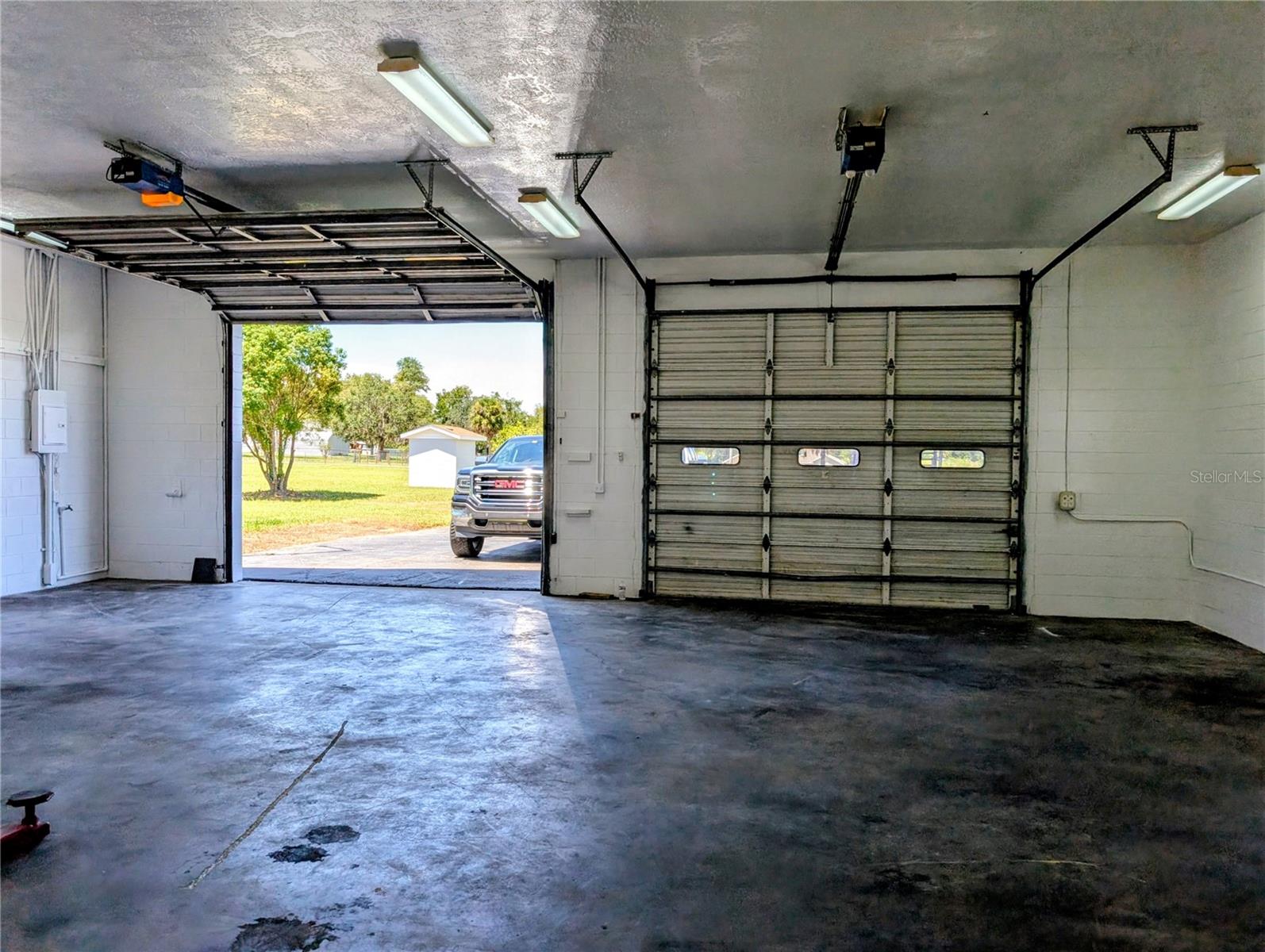 ACREAGE - Residential Lease